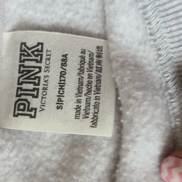 Sweatshirt - Picture 2 of 2